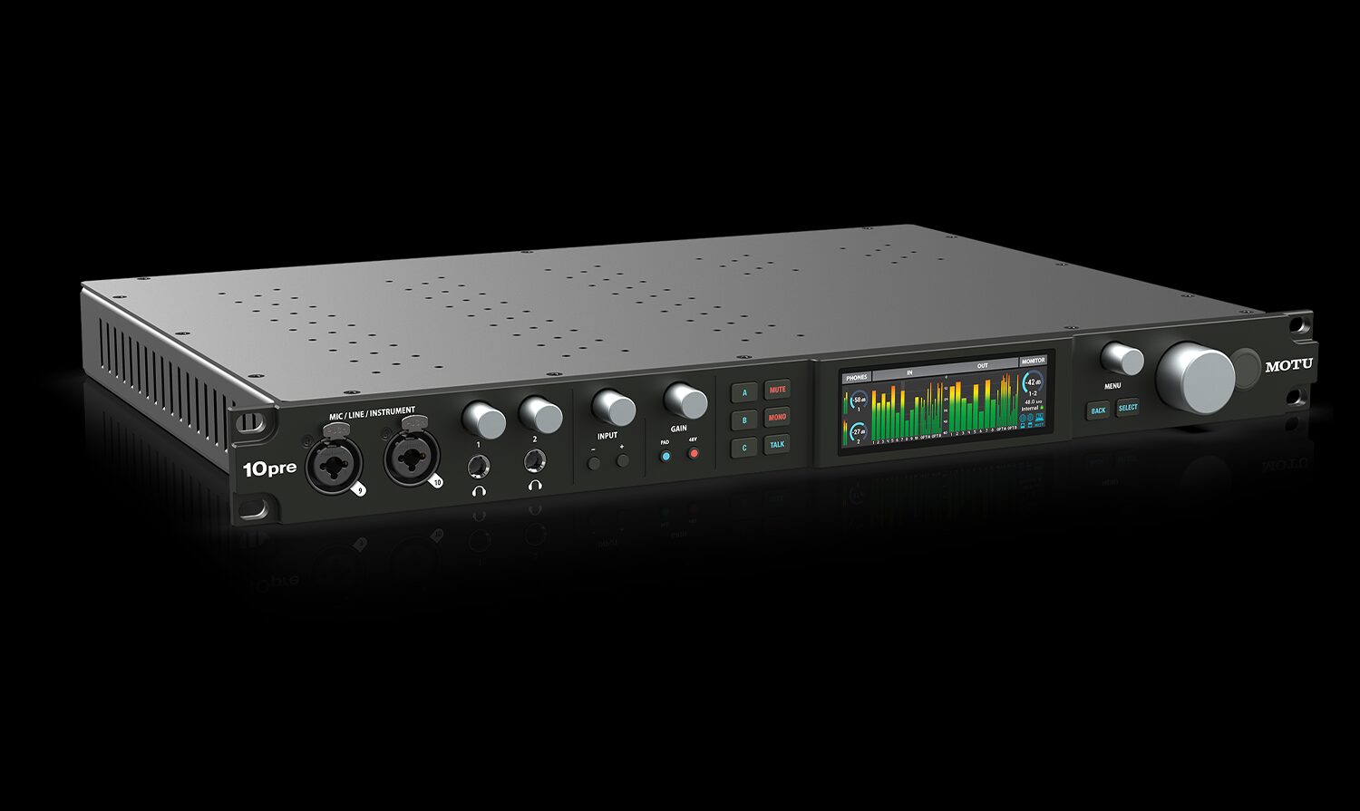 MOTU 10pre von vorne